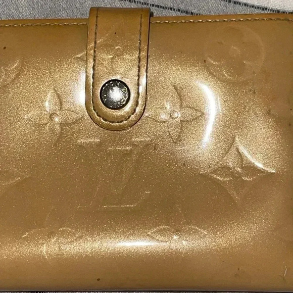 LOUIS Vuitton Vernis Kisslock wallet - Picture 2 of 13